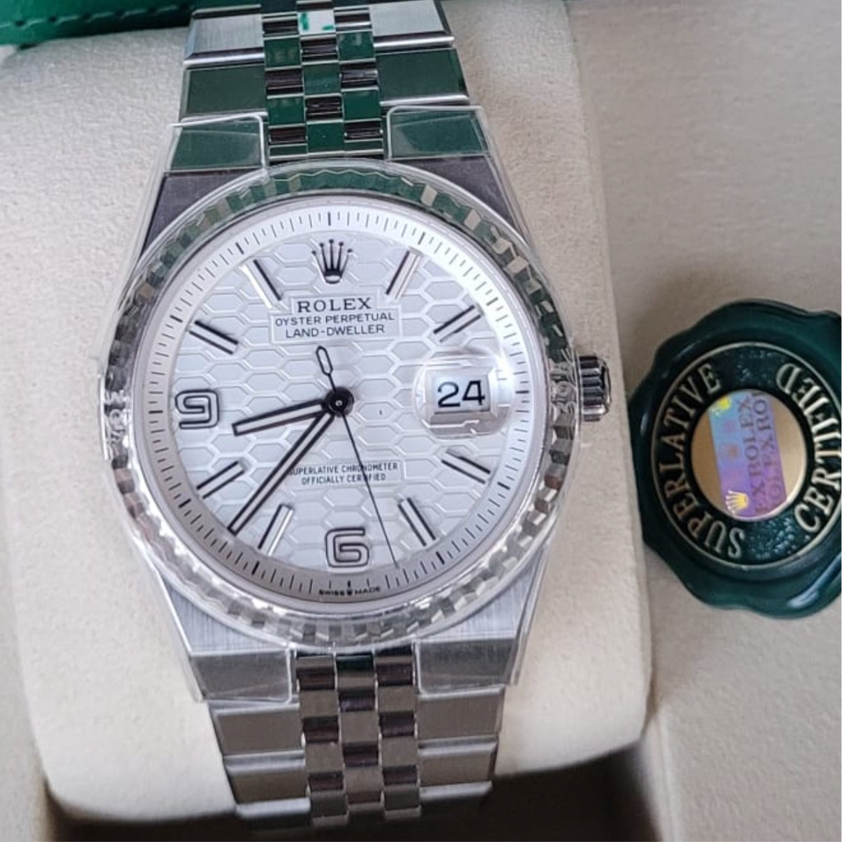 Preowned Rolex 127234